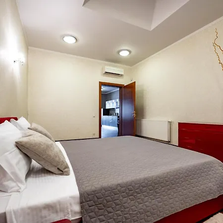 Aparthotel дерибас 31